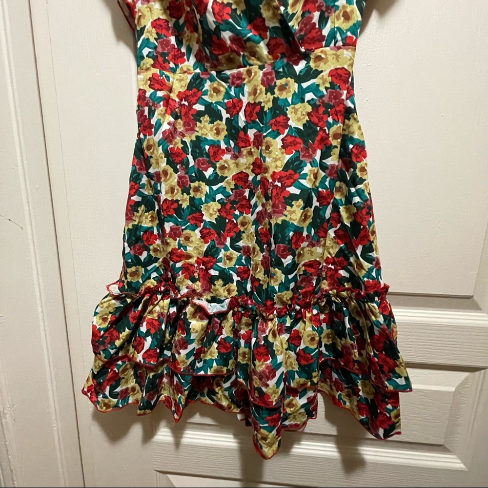 Colorful Ruffled Backless Floral Dress - Picture 3 of 6